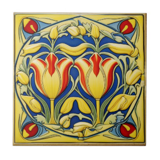 tulipes sur carreaux en céramique de l'Art nouveau