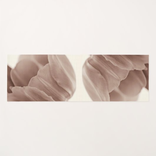 Tulp in neutraal kleurenmacro yogamat (Voorkant (horizontaal))