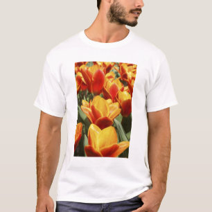Tulpen zijn overvloedig aanwezig in de Keukenhof-t T-shirt