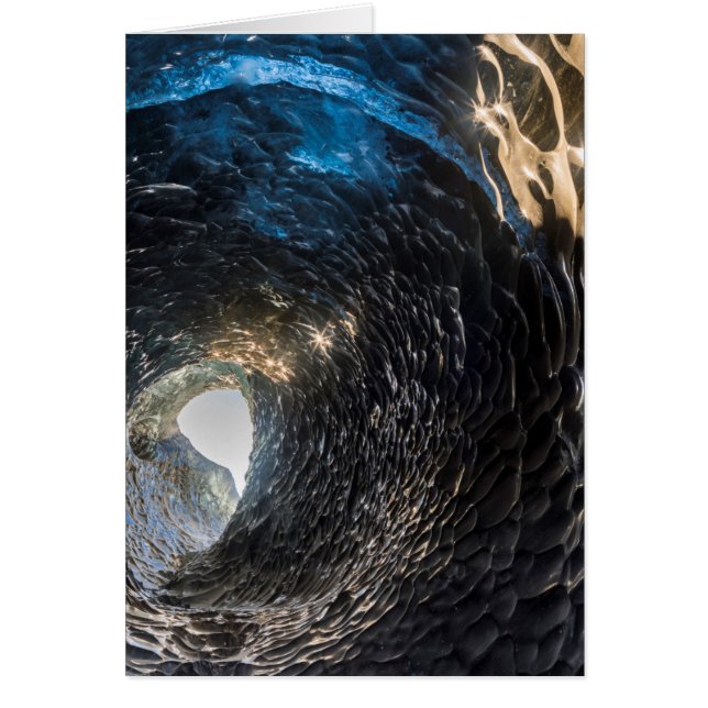 Tunnel door een ijsgrot, ijsland (Voorkant)