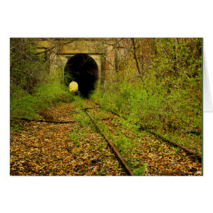 tunnel ferroviaire abandonné