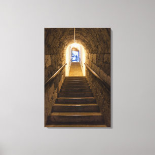 Tunnel naar een oude zoutmijn canvas afdruk