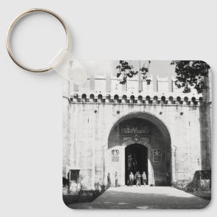 Turkije Istanbul Topkapi palace gate Postca Sleutelhanger