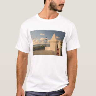 Turks en Caicos, Grand Turk-eiland, Cockburn T-shirt