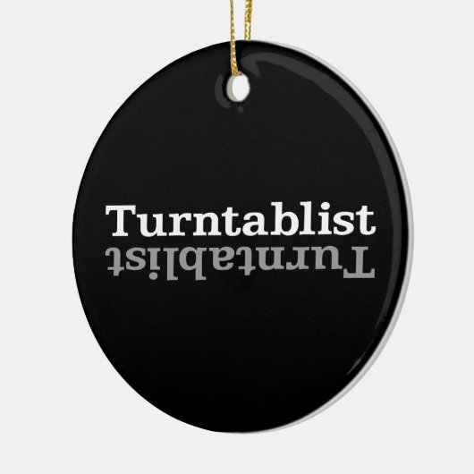 Turntablist ʇ sılqɐ ʇ uɹ ⊥ keramisch ornament (Links)