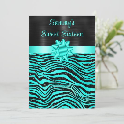 Turquoise and Black Zebra Stripes Sweet Sixteen Kaart (Staand voorkant)