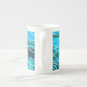 Turquoise, Black, White 'Waves' Bone China Mok (Achterkant)