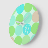 Turquoise Blue, Apple Green & Light Coral Circles Grote Klok (Hoek)