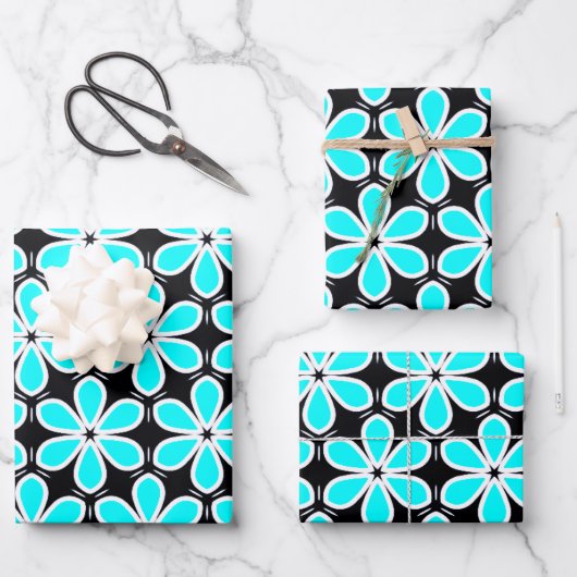 Turquoise Blue en Black Floral Pattern Inpakpapier Vel (Voorkant)