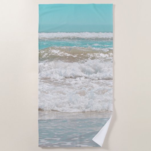 Turquoise Blue Sky Ocean Zee Waves Foam Strandlaken (Voorkant)