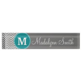 Turquoise en Charcoal Chevrons Custom Monogram Naambordje (Voorkant)