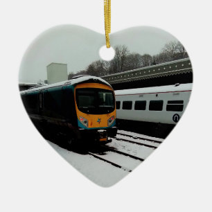 Turquoise en gele trein keramisch ornament