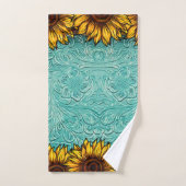 Turquoise Leather Tooled Bright Sunny Sunflowers (Serviette à main)