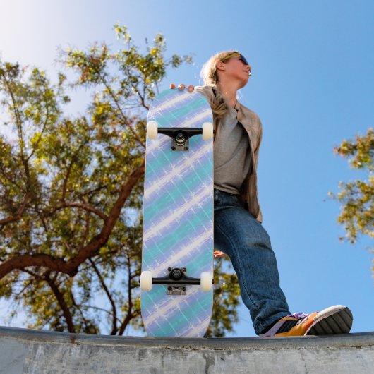 Turquoise & lichte Paarse strepen Skateboard (Buiten 1)
