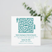 Turquoise Love Maze Enregistrer la date Invitation (Debout devant)