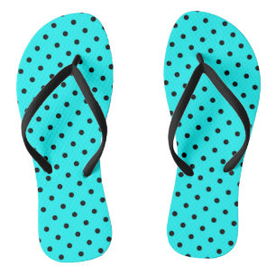 Turquoise polka dot background teenslippers