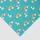 Turquoise regenboogeenhoorn maakt het patroon van tissuepapier (Detail)