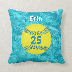 Turquoise Softball Pillow met haar naam en nummer Kussen