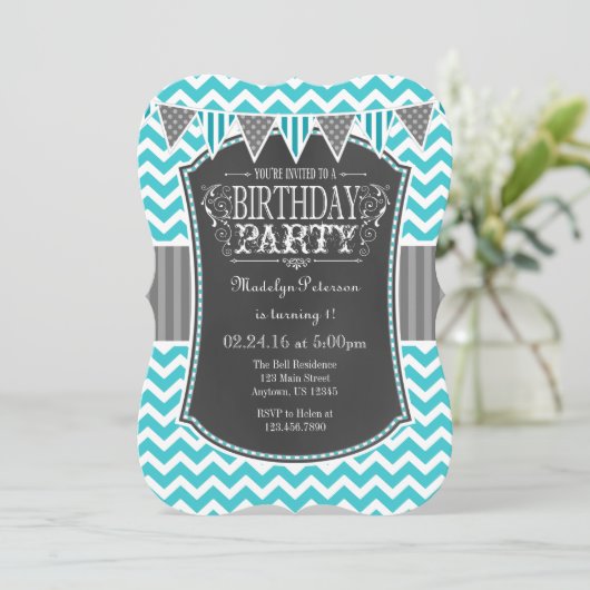 Turquoise Turquoise Chalkboard Chevron Invitation (Debout devant)