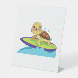 Turtle on surfboard reclamebord met voetstuk