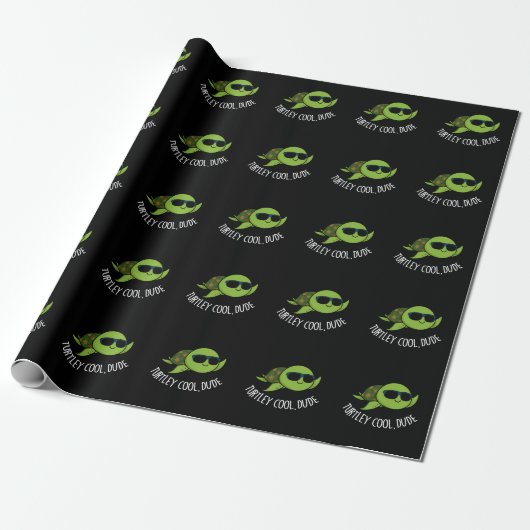 Turtley Cool Guy Funny Turtle Pun Dark BG Cadeaupapier (Uitgerold)