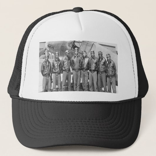 Tuskegee Airmen, Groep Rode Stalen Trucker Pet (Voorkant)