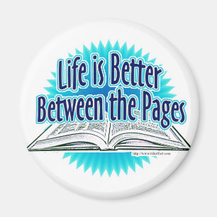 Tussen de pagina's lezen we slogan magneet