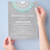 Tuurkwijnse Lotus Mandala Flyer (Hand)