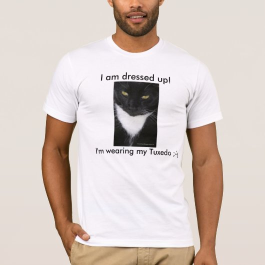 Tuxedo Black & White Cat T-Shirt (Voorkant)