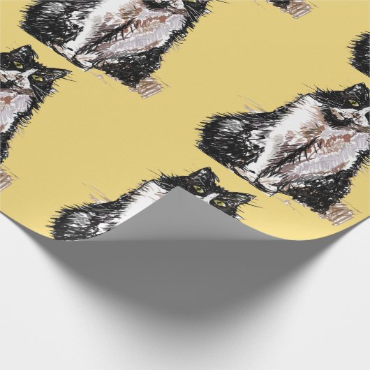 Tuxedo Cat Black en White Cats Yellow Lovers Cadeaupapier (Hoek)