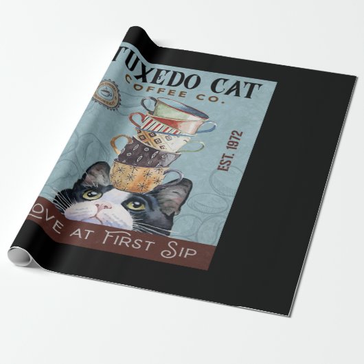 Tuxedo Cat Coffee Co. Love At First Sip Funny Cat Cadeaupapier (Uitgerold)