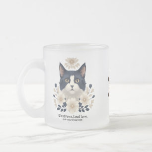 Tuxedo Cat Floral Mok – Stille poten, luide liefde