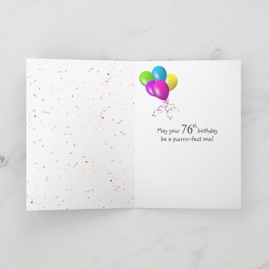Tuxedo Cat met 76e Verjaardagsballon Kaart (Binnen)