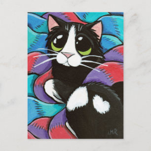 Tuxedo Cat Resting on Scarves Art Briefkaart