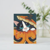 Tuxedo Chat en Citrouille Halloween Carte postale (Debout devant)