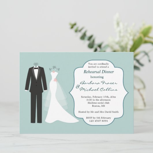 Tuxedo en Gwn Rehearsal Dinner Invitation Kaart (Staand voorkant)