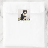 Tuxedo kat steekt uit haar tong vierkante sticker (Tas)