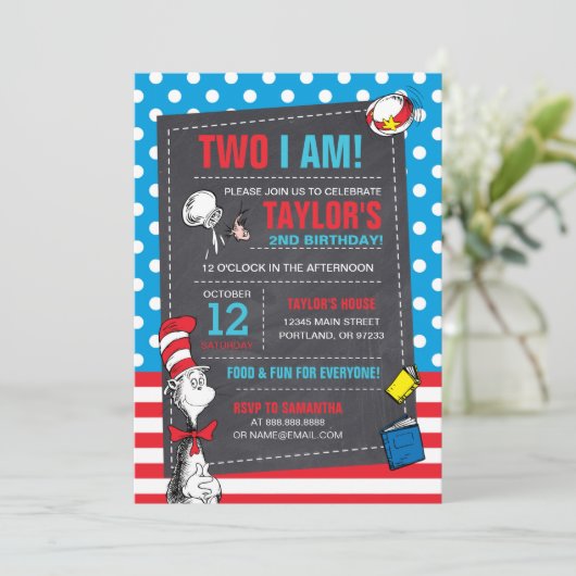 Twee ben ik | Kat in het Pet Chalkboard Verjaardag Kaart (Staand voorkant)