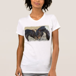 Twee bruine wilde paarden t-shirt