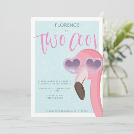 Twee Cool | Tropische zomer flamingo verjaardag Kaart (Staand voorkant)