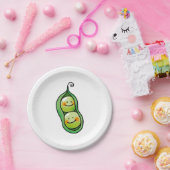 Twee erwten in een peul papieren bordje (Feest)