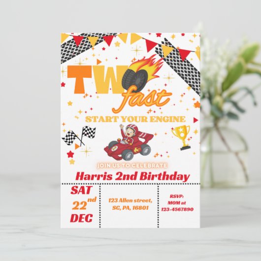 Twee Fast Race Car 2e verjaardag Uitnodiging (Staand voorkant)