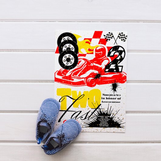 Twee Fast Race Car Boy 2e verjaardag Uitnodiging