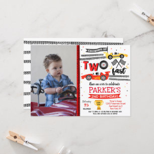 Twee Fast Race Car Racing 2e verjaardag Uitnodigin Kaart