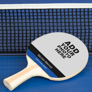 Twee Foto's (beide kanten) met de Naam van de Spel Tafeltennisbatje