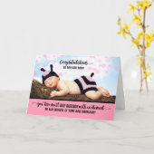 TWEE Gay Dads New Daughter Baby Gefeliciteerd Kaart (Gele Bloem)