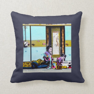 Twee geisha-roken voor het Japan Kussen