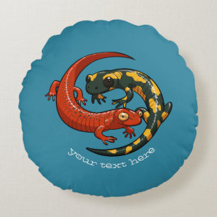 Twee getwijnde glimlachende Salamander Friends Car Rond Kussen