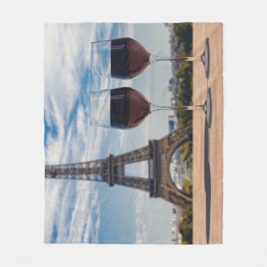 Twee glazen wijn met Eiffeltoren Fleece Deken (Voorkant)