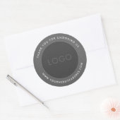 Twee grijstinten  faux leer ronde sticker (Envelop)